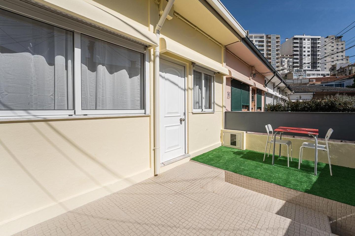 Отель Guestready - The Perfect Urban Nest Вила-Нова-ди-Гая Экстерьер фото